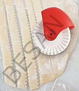 PLASTİK HAMUR KESİCİ RULET